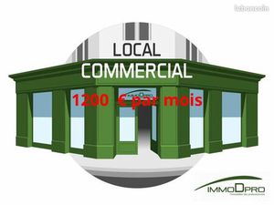 Local commercial 130 m²