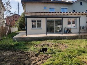 Maison divisé en 2 appartements