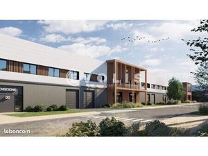 Local d'activité 12 320 m²