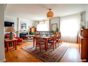 Maison 6 pièces 140 m²