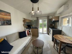 Location studio rénové 23m2 proche plage 5 mois