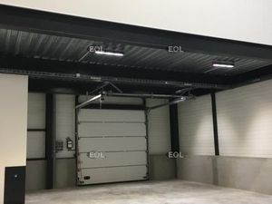 Local industriel 226 m²