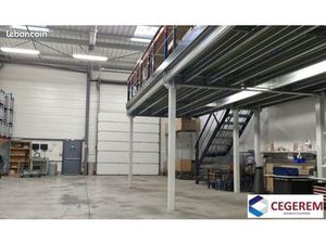 Local d'activite commercial bureau mezzanine entrepot a moissy senart