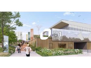 Local commercial 396 m²