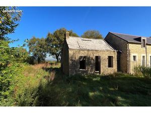 Saint-Nolff - Terrain avec bâti en pierre à rénover – Vue sur les Landes de Lanvaux - 15 m
