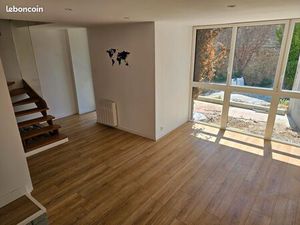 Auray - T2bis Duplex - Hyper centre