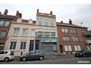 Immeuble 3 pièces 217 m²