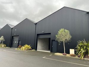 Opportunité : Entrepôt 200 m² proche Saint-Malo