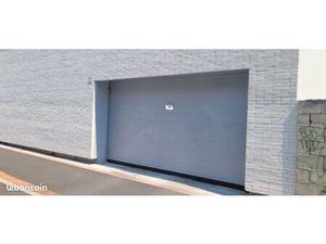 Place parking sous-sol euratechnologies