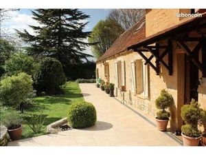 Longère 6 pièces 240 m²