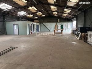 Local d'activité 530 m²