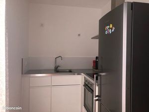 Studio 31 m2 RDC dans résidence sécurisée