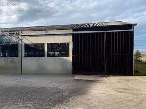 Location box ateliers & bureaux – bâtiment industriel modulable