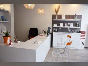 Locale commercial louer