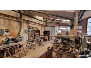 Local industriel 491 m²