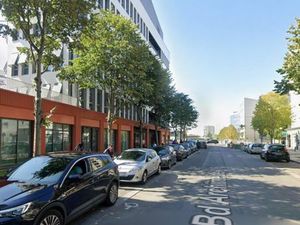 Local commercial 411 m²