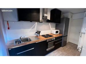 Grand T2 meublé + internet à Talence Roustaing (57 m²)