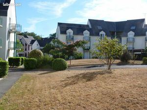 INVESTISSEMENT LOCATIF VENDS VIAGER 1 TETE 82 ans 3 STUDIOS MEUBLES CAMPUS DES SCIENCES VA