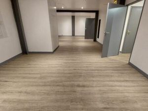 Local commercial 160 m²