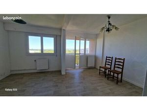 Appartement 61m² dernier étage avec assenseur  balcon   aucun vis-à-vis