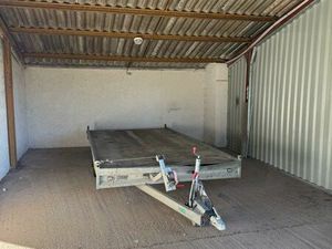 Location box dépôt