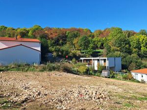 Terrain à Saint-Genès-Champanelle