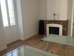 Bureaux type 4 en cv hors zone piétonne 83 m2