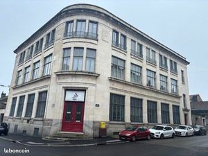 Murs commerciaux 525 m² Autun