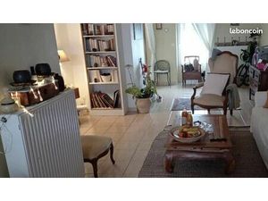 Bordeaux Prox Nansouty beau T3 795 CC