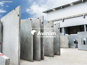 Local 106 m² Montauroux