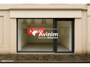 Local 36 m² Montesson