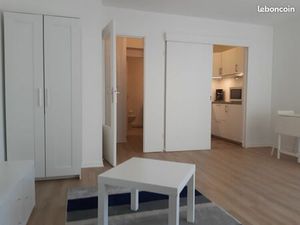 Appartement standing meublé 30m2  balcon et parking