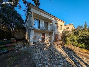 Immeuble 8 pièces 210 m²