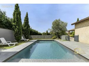 Villa 5 pièces 135 m²