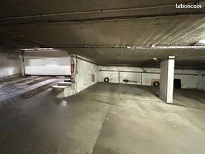 Emplacement bois avec accès électrique