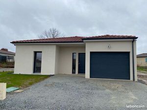 Maison de 2024 à louer  dans le centre de Panazol