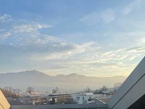 T2 avec vue sur la Croix du Nivolet