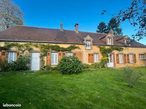 Belle longère dans le Perche