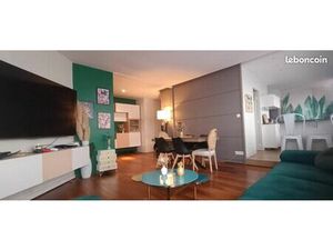 Spacieux appartement lumineux