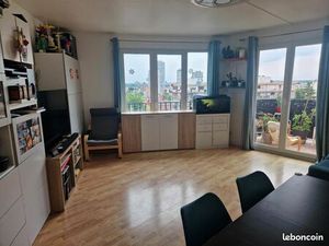 THIAIS - APPARTEMENT DE 3P DANS RESIDENCE MODERNE 2004 avec cave + parking s/sol