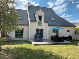 Au calme - proches commerces