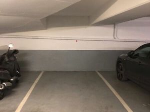 Place de parking | Charentonneau