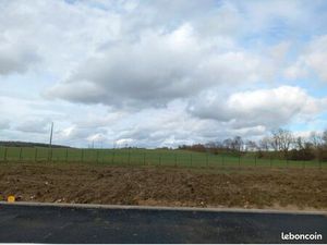 Terrain de 699 m² à vendre en zone artisanale – Tous raccordements existants