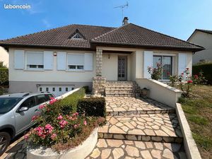 Joli pavillon confortable au calme