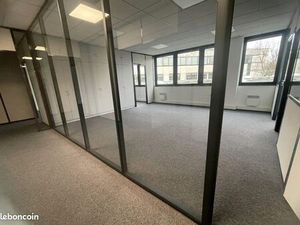 Bureaux 650 m² Gennevilliers