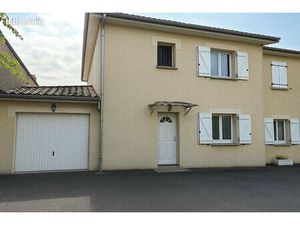 A vendre une Maison en duplex 93m2 avec garage de 2009