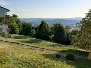 Appart F3 rénové très belle Vue