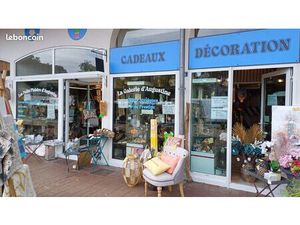 Pas de Porte/Fond cadeaux -Decoration