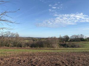 Terrain constructible viabilisé à vendre