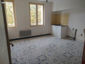 Appartement de bourg 5 pièces